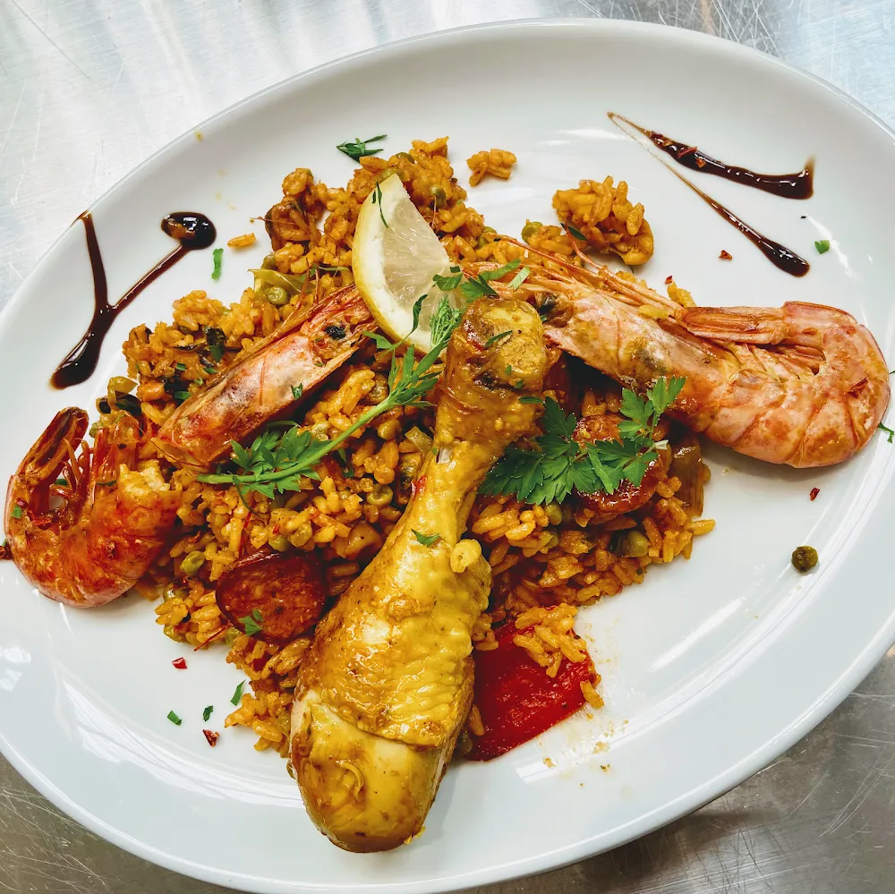 Paella Gambas Et Poulet